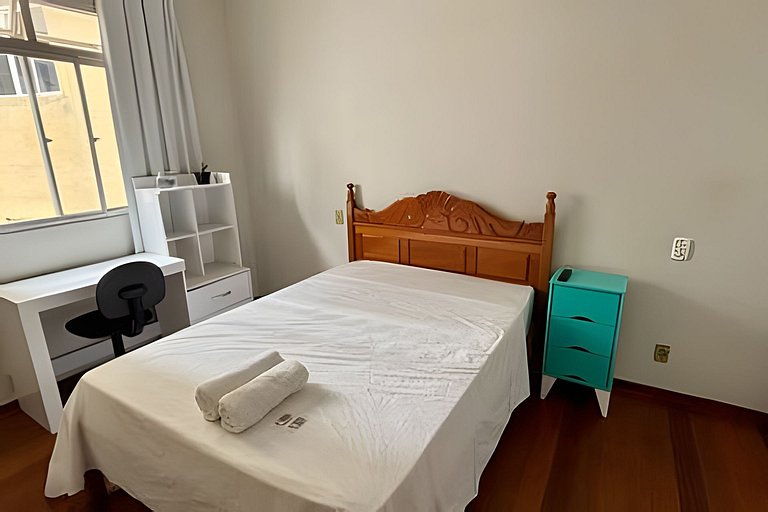 800m da UFV/ 100m da rodoviária