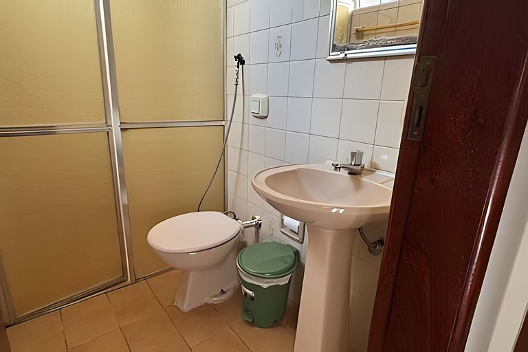 100m da rodoviária/800m da UFV