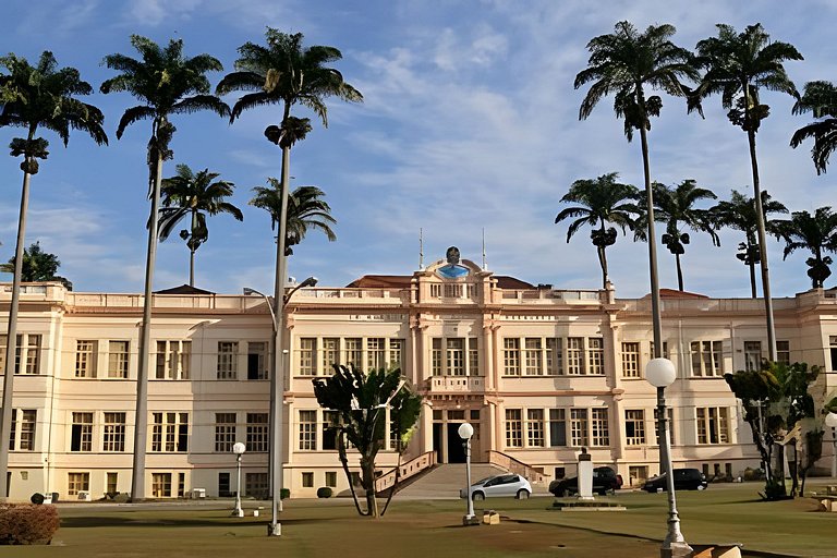 100m da rodoviária/800m da UFV