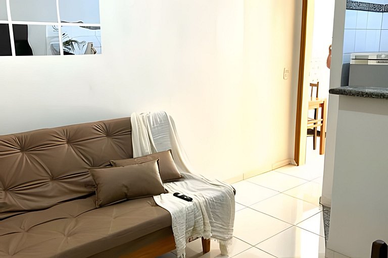 Varanda, TV 50, elevador, no Centro + garagem paga