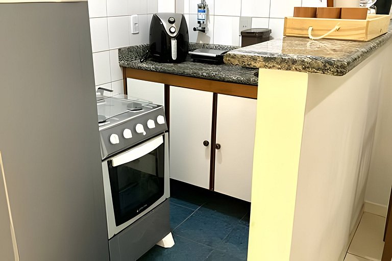 Varanda, TV 50, elevador, no Centro + garagem paga