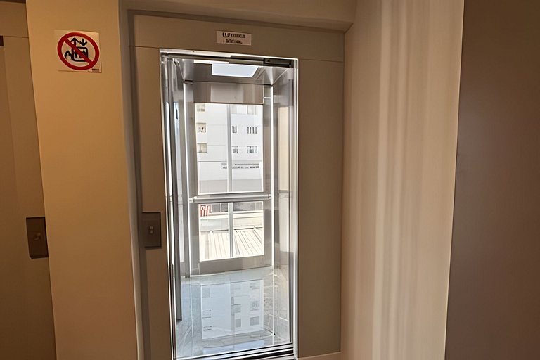 400m da UFV / 650 da rodoviária e Ar Condicionado