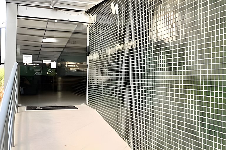 100m rodoviária / 600m UFV + arcond