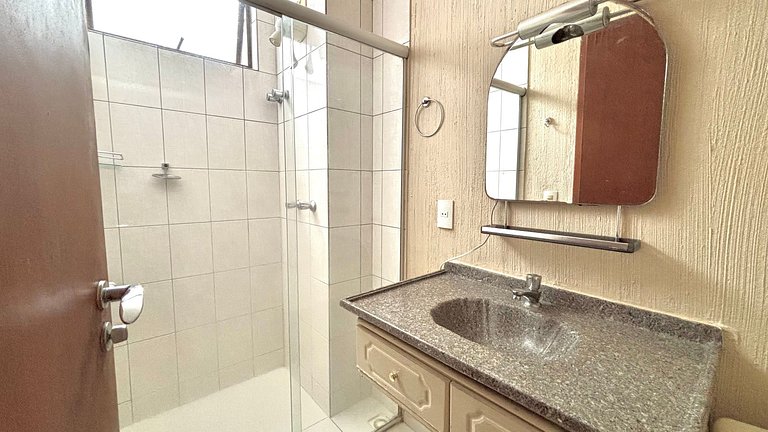 100m rodoviária / 600m UFV + arcond