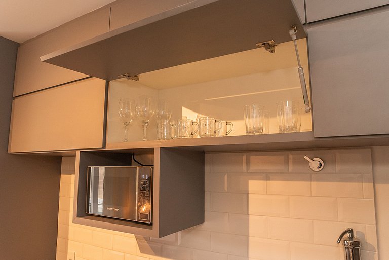 400m da UFV / 650 da rodoviária e Ar Condicionado